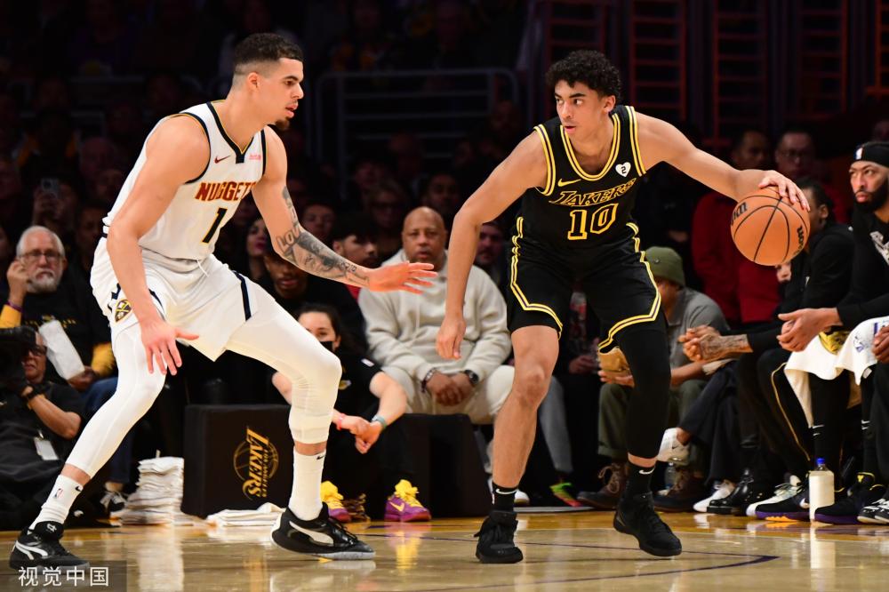 常常交织在 常常交织在